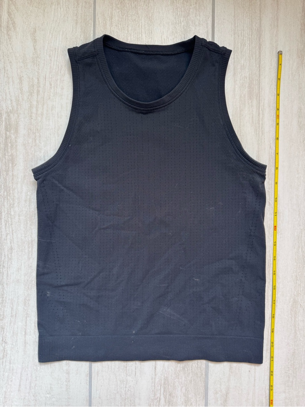 Men's Black Sleeveless Athletic Tank Top